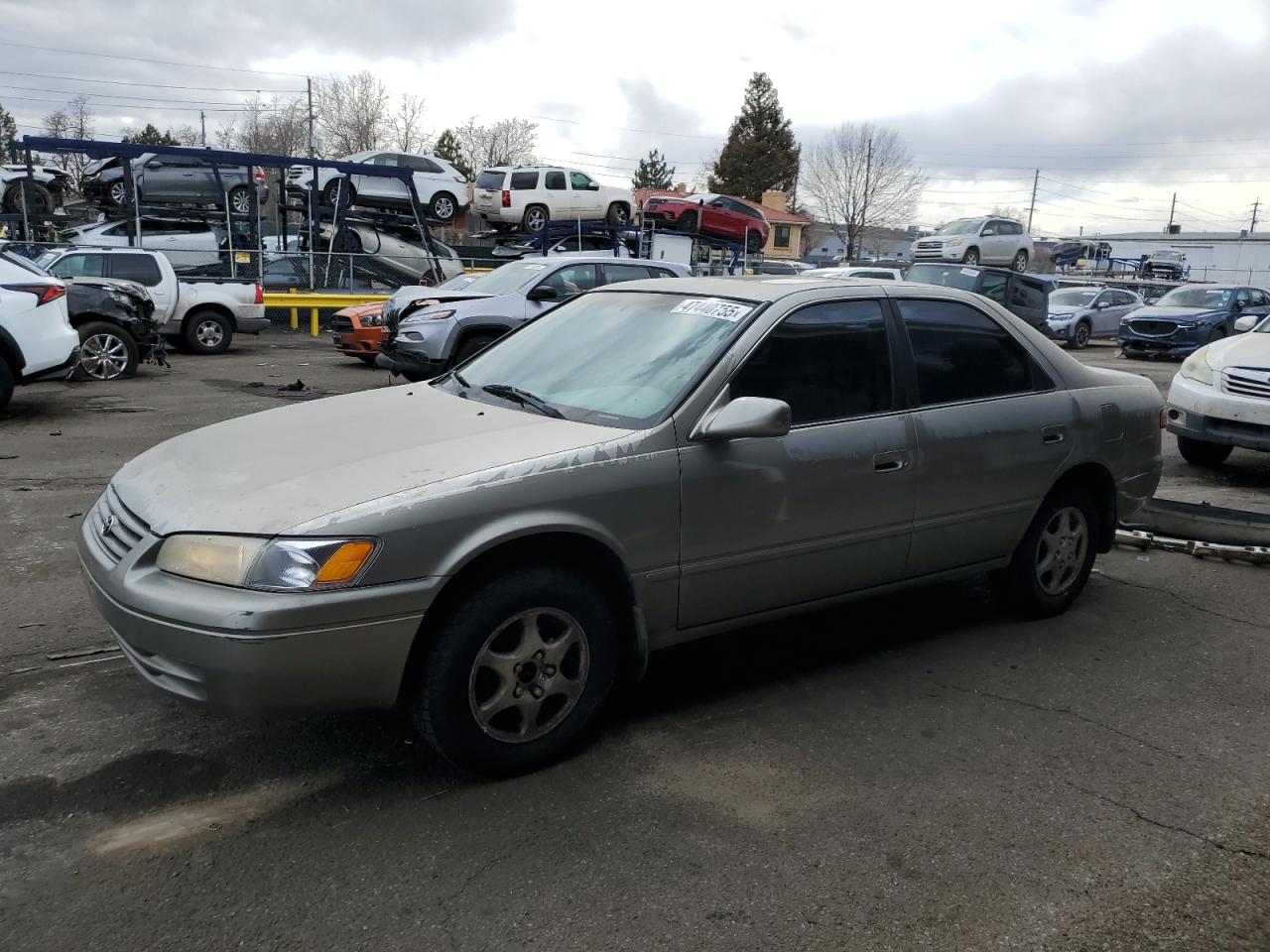 1999 Toyota Camry - Image 1