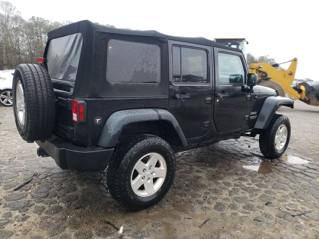 2013 Jeep Wrangler - Image 3
