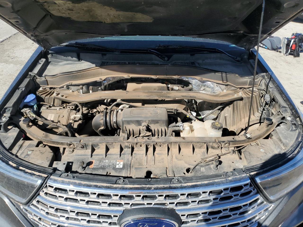 2020 Ford Explorer - Image 12