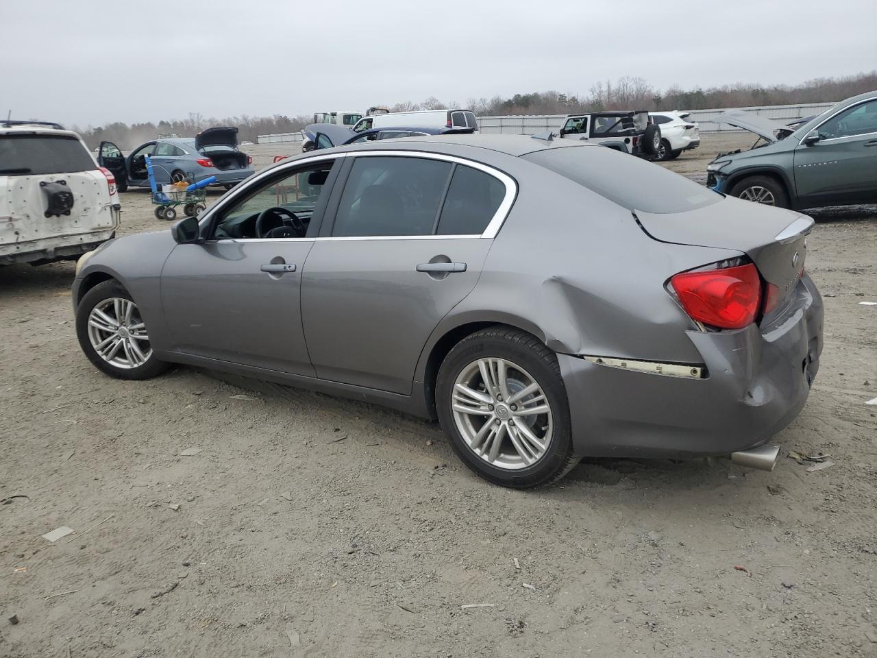 2013 Infiniti G - Image 2