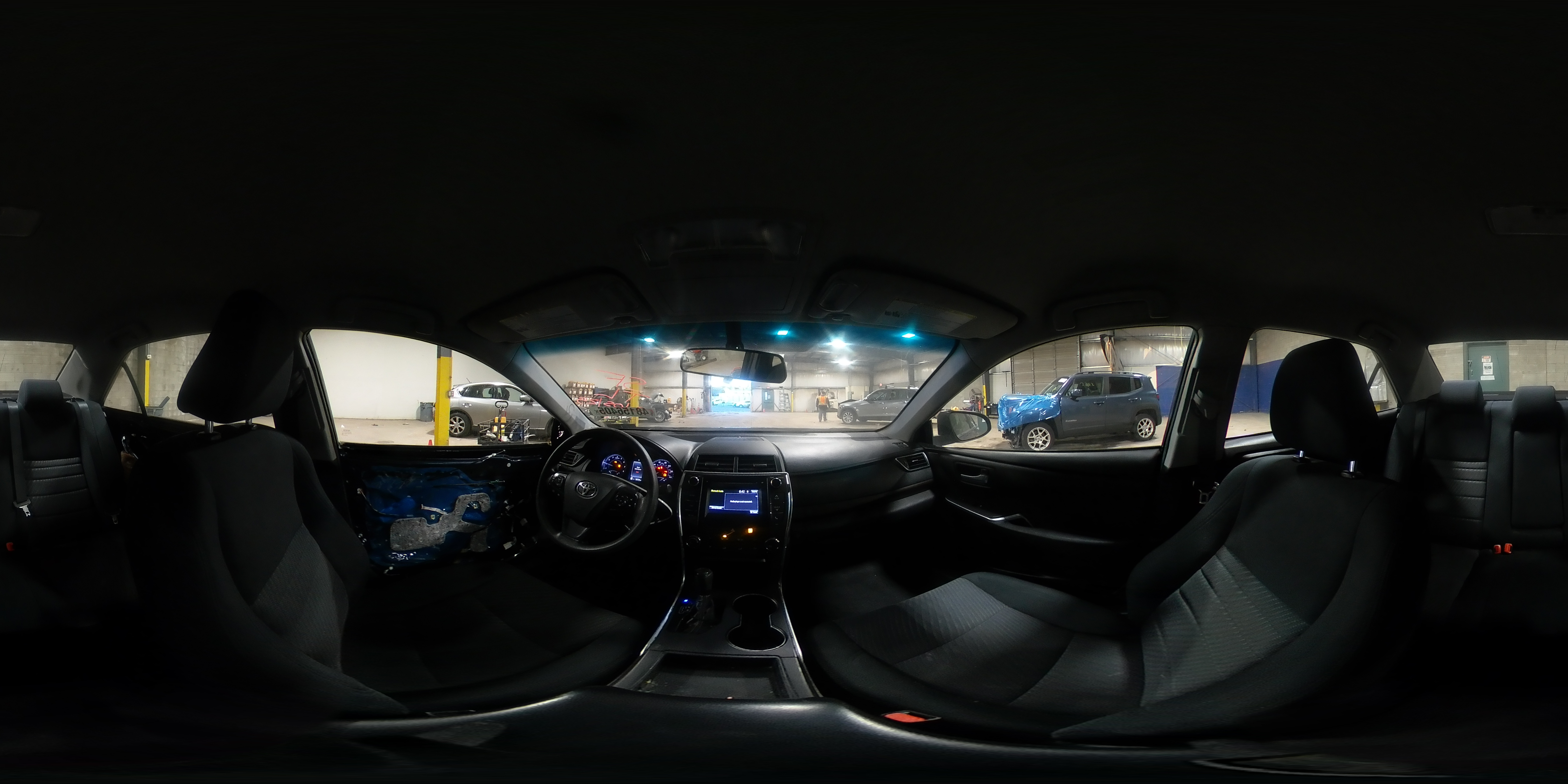 2017 Toyota Camry - Image 15