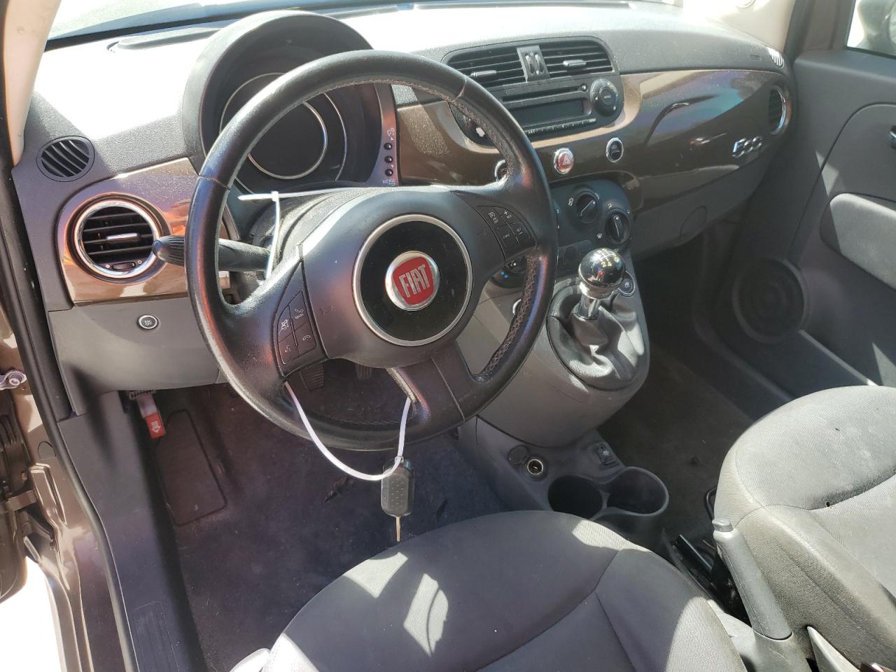 2015 Fiat 500 - Image 8