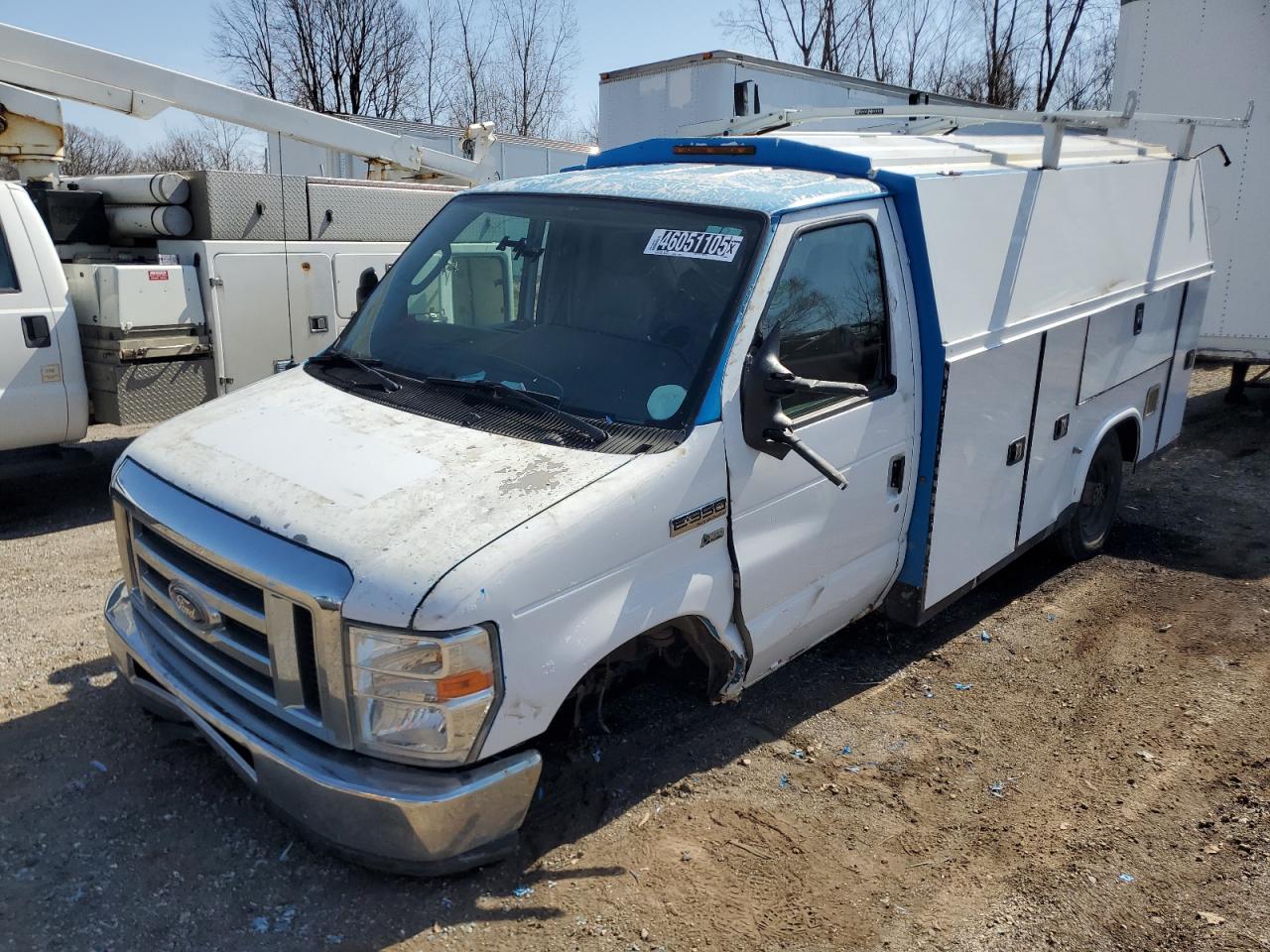 2015 Ford Econoline E350 Super Duty Cutaway Van продається в Davison, MI - Front End