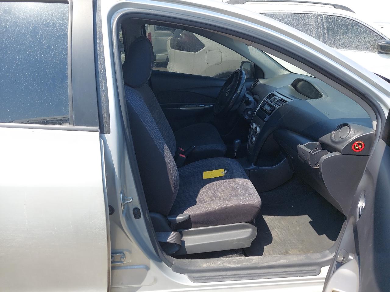 JTDBW9236A1183290 - 2016 Toyota Yaris - #49191305