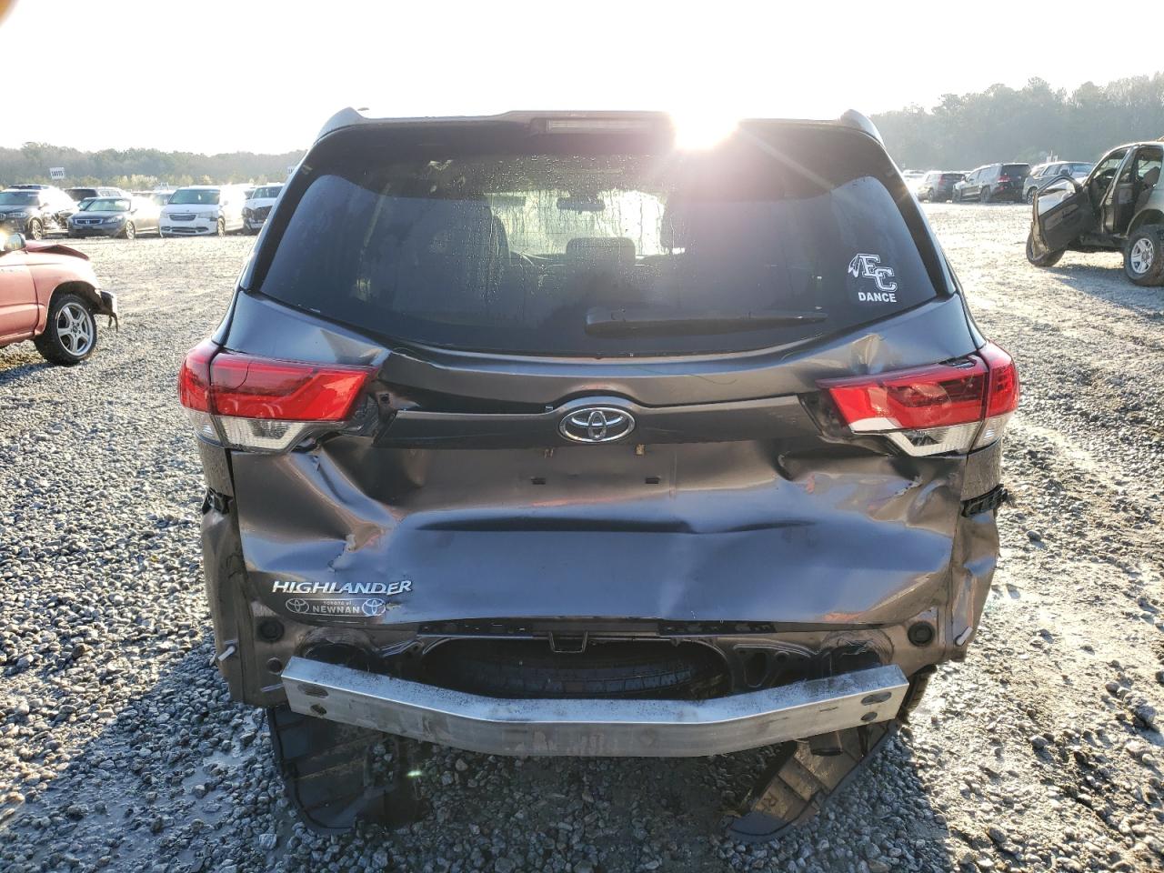 2017 Toyota Highlander Le VIN: 5TDZARFHXHS024482 Lot: 48671155