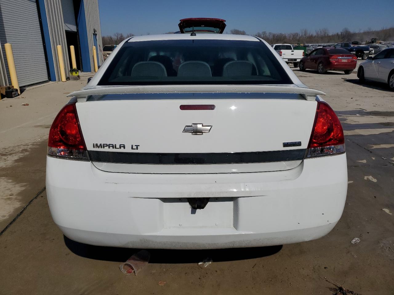 2011 Chevrolet Impala - Image 6