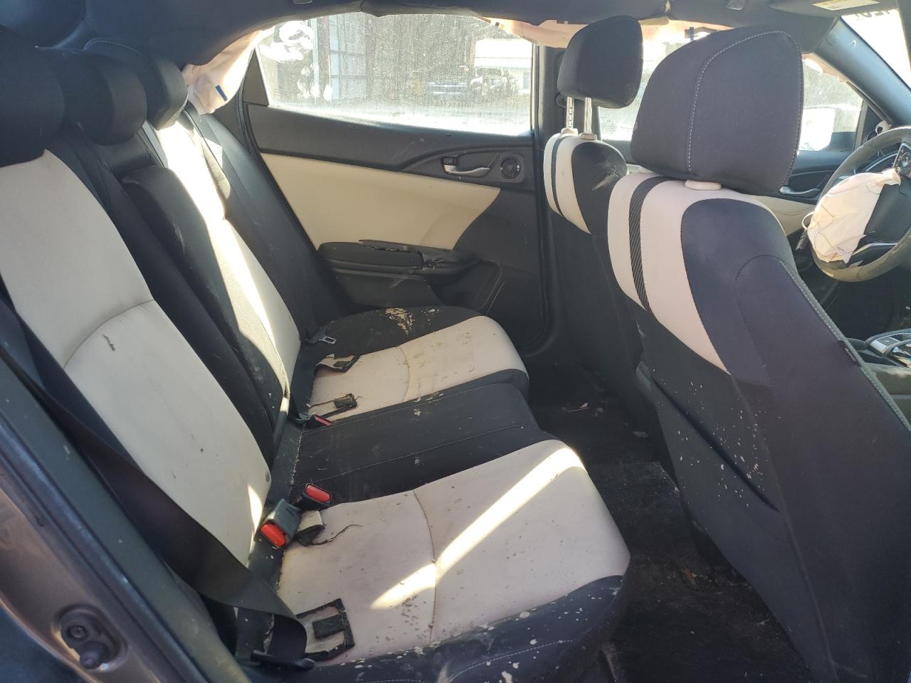 2018 Honda Civic - Image 11