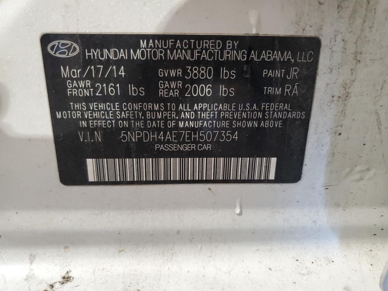 2014 Hyundai Elantra - Image 12