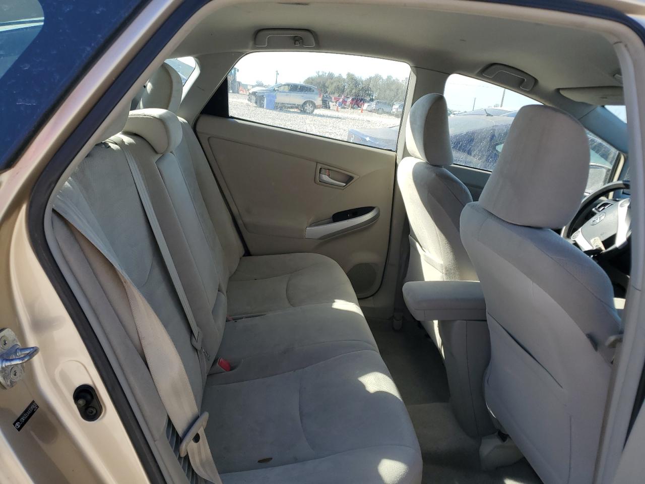 2010 Toyota Prius - Image 10