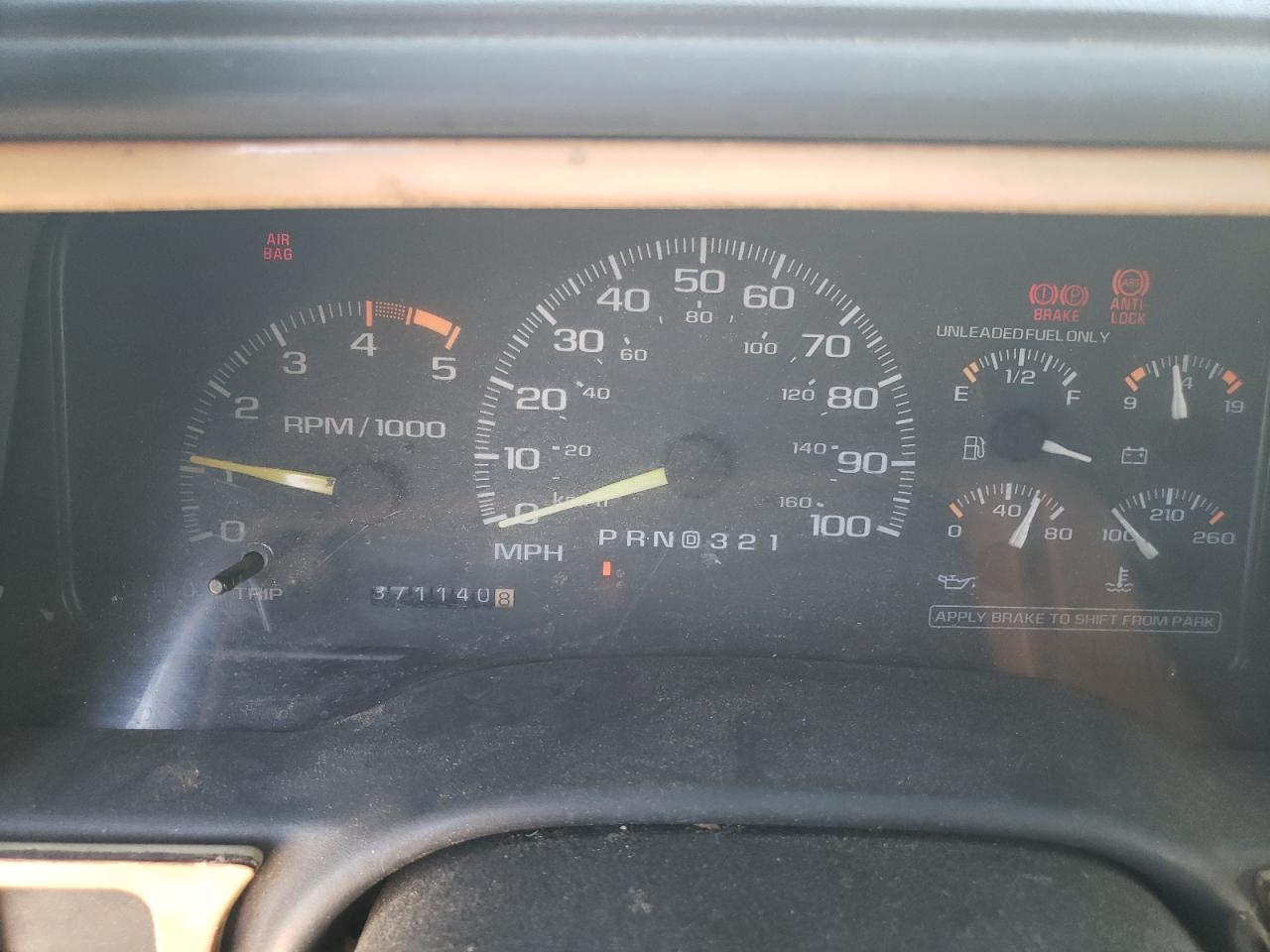 1995 Chevrolet GMT-400 - Image 9