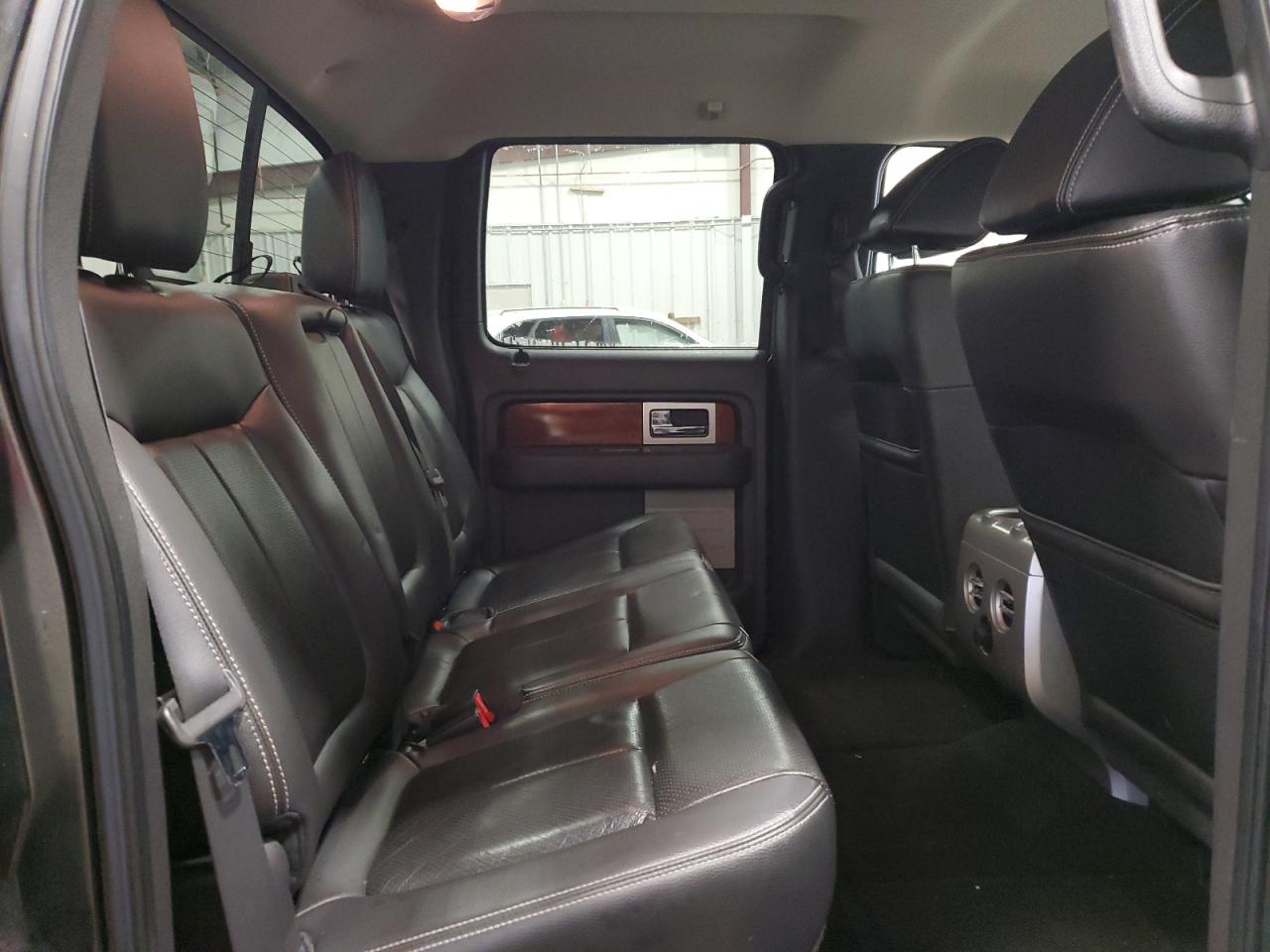 2010 Ford F-150 - Image 10