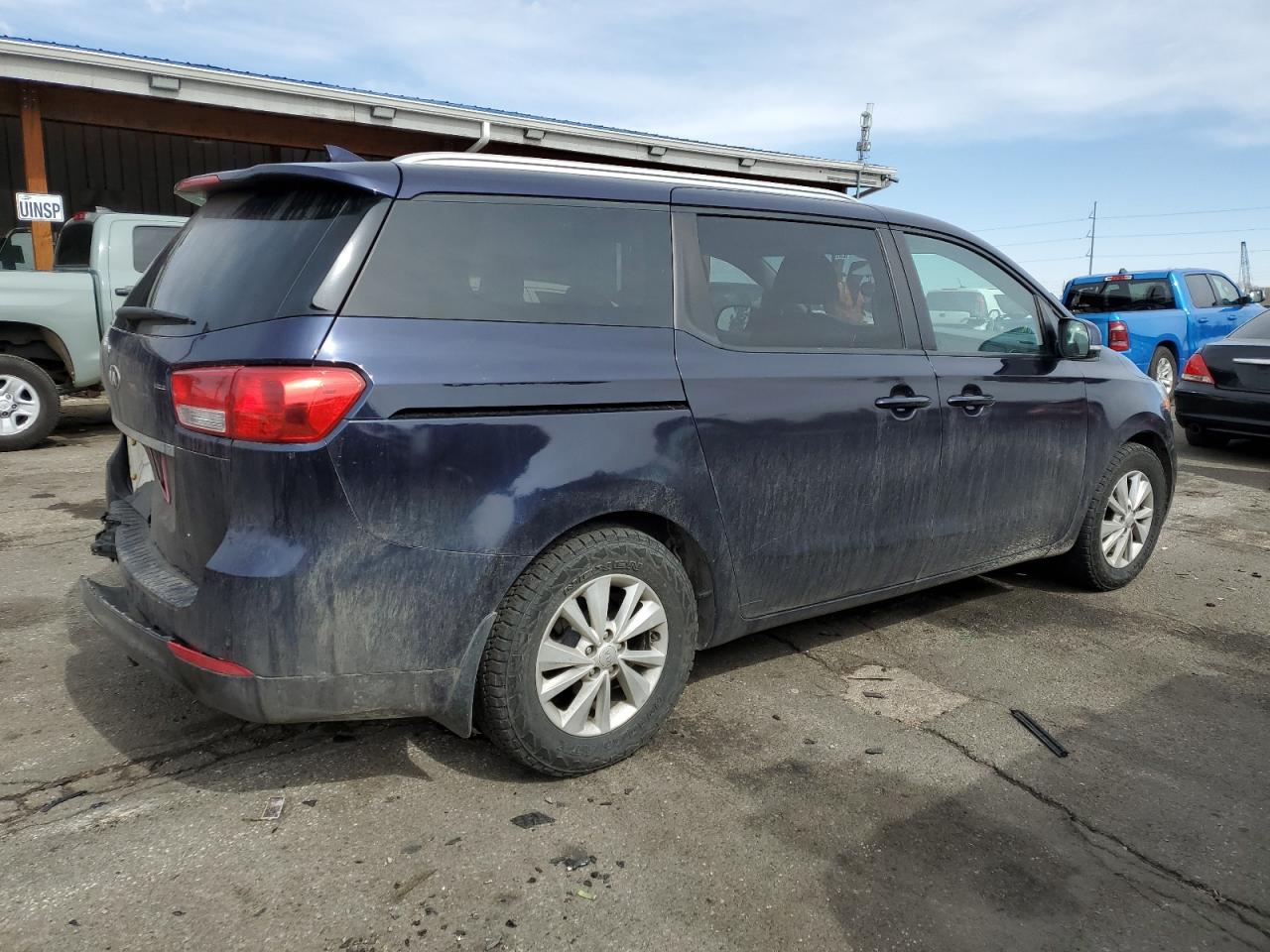 2018 Kia Sedona - Image 3