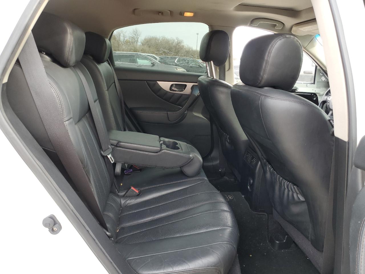 2013 Infiniti FX - Image 11
