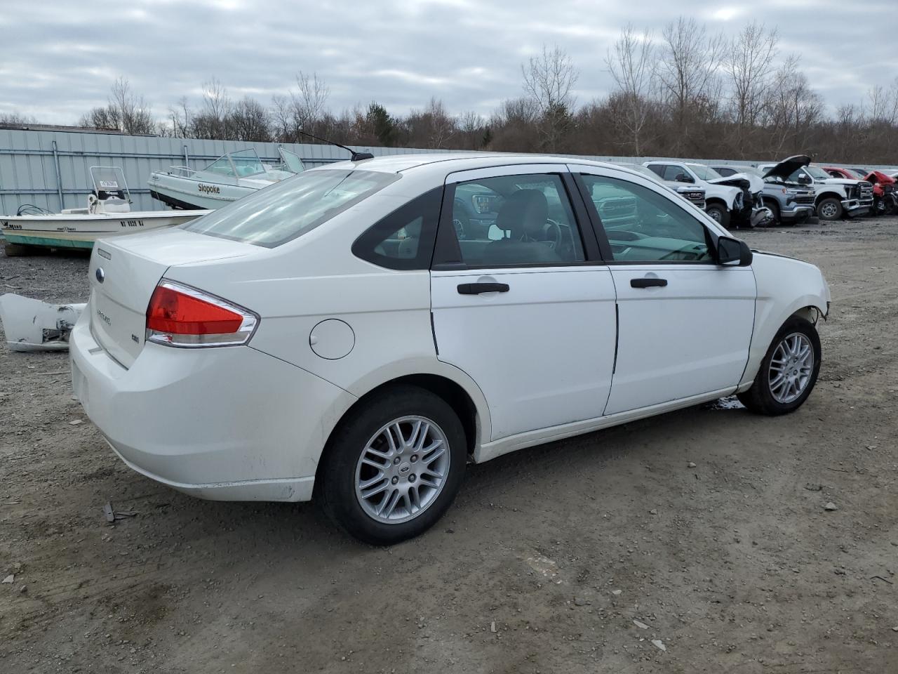 2010 Ford Focus - Image 3