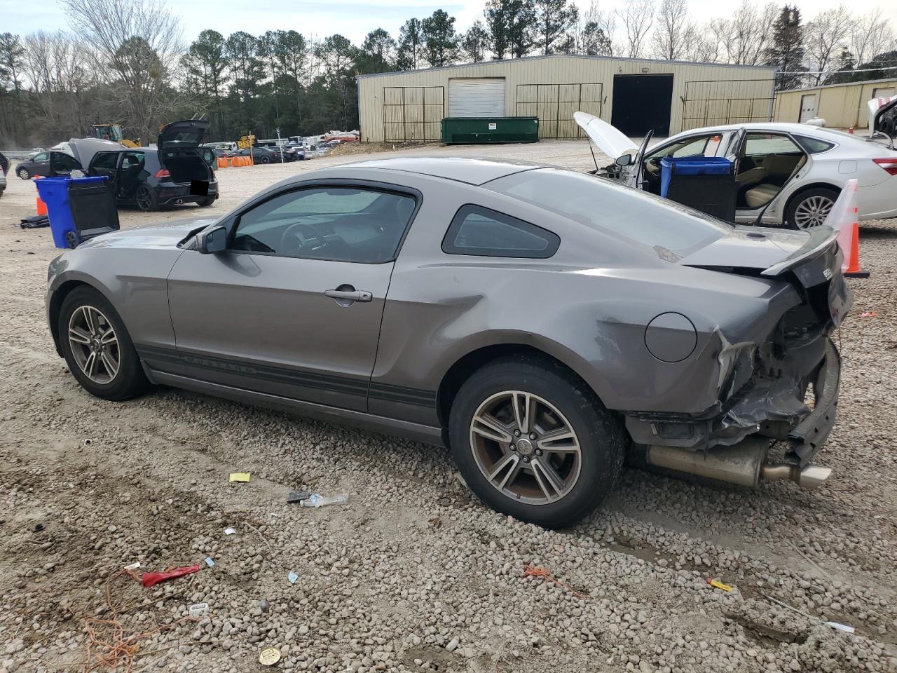 2013 Ford Mustang - Image 2