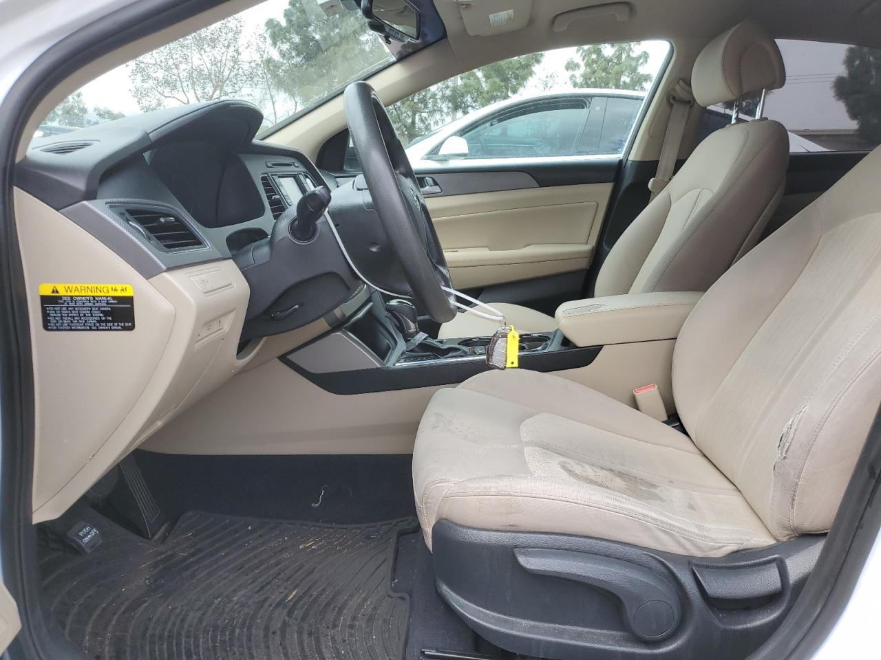 2016 Hyundai Sonata - Image 7