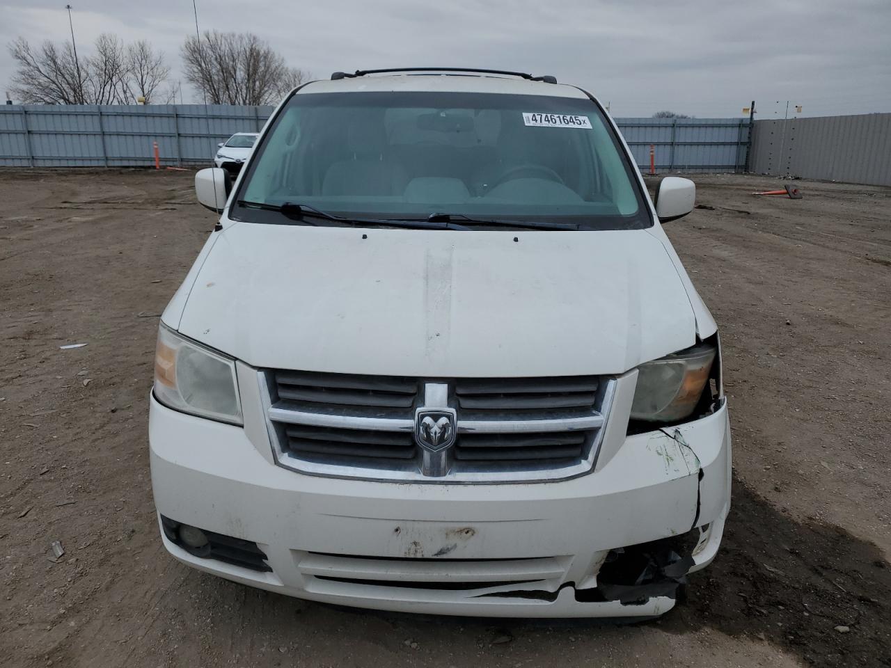 2009 Dodge Caravan - Image 5