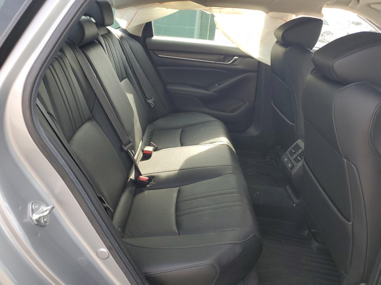2021 Honda Accord - Image 10
