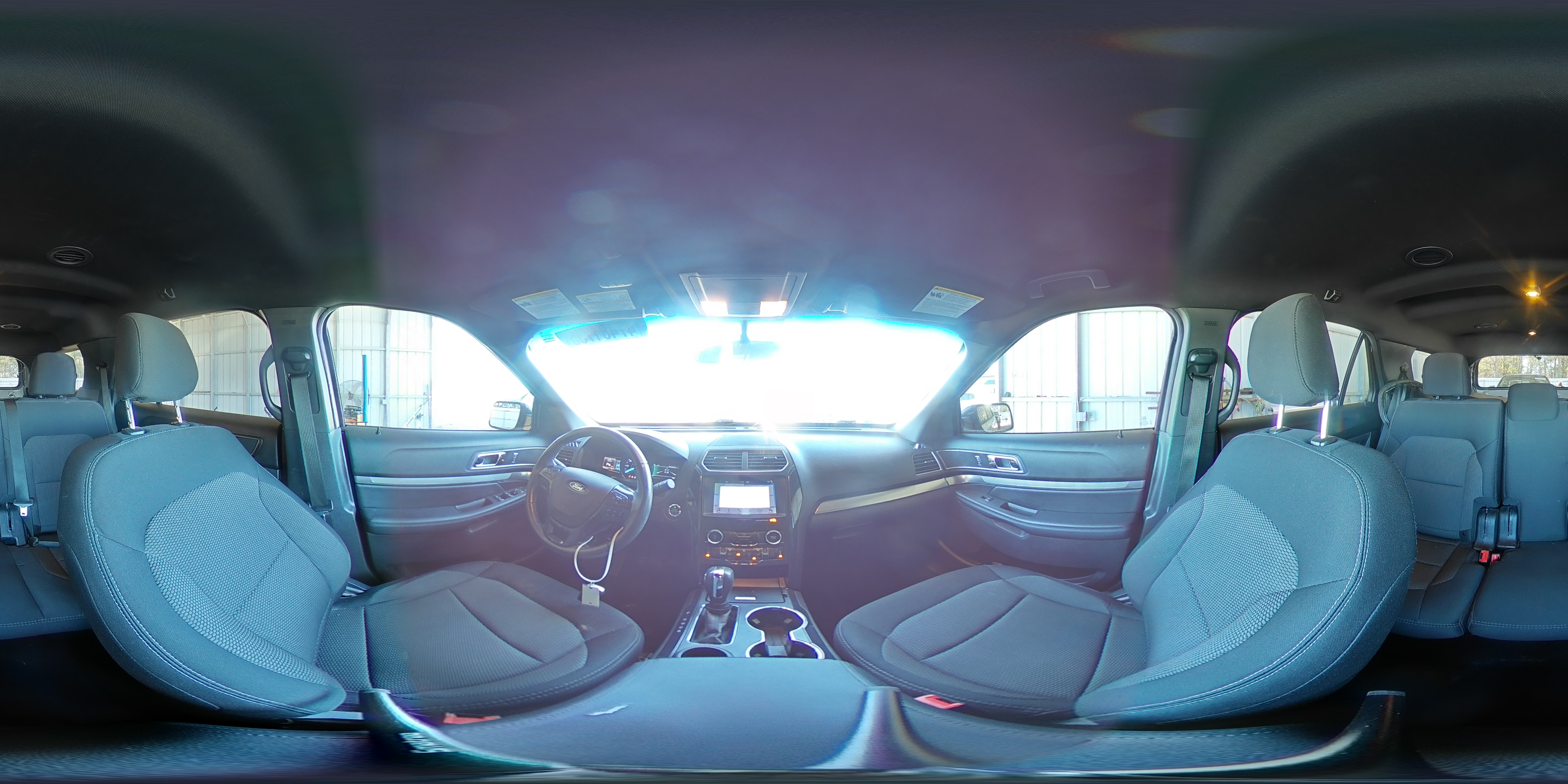 2019 Ford Explorer - Image 15