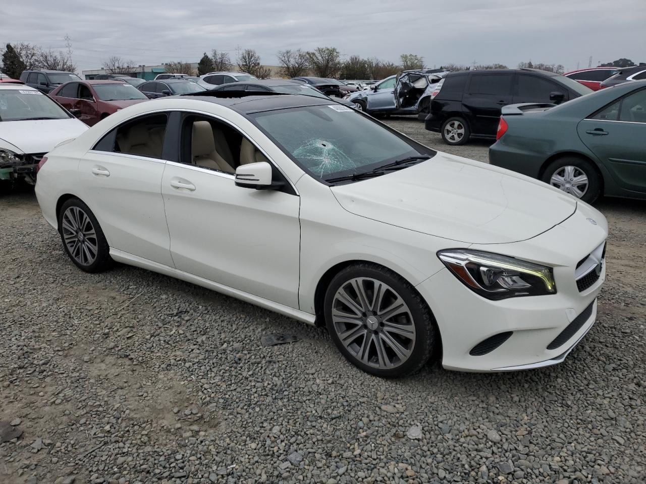 2018 Mercedes-Benz CLA-klasse - Image 4