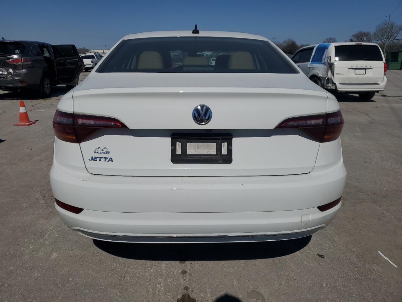 2019 Volkswagen Jetta - Image 6