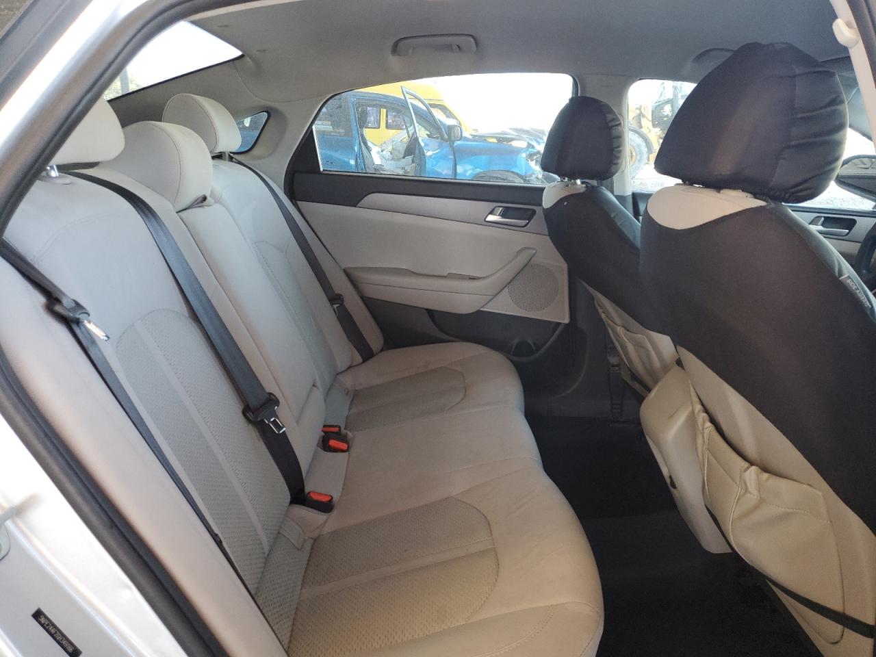 2016 Hyundai Sonata - Image 10