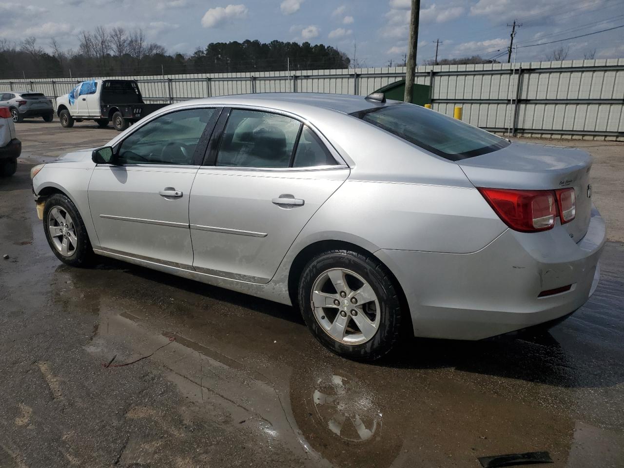 2014 Chevrolet Malibu - Image 2