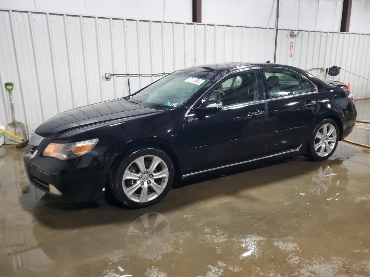 2010 Acura RL - Image 1