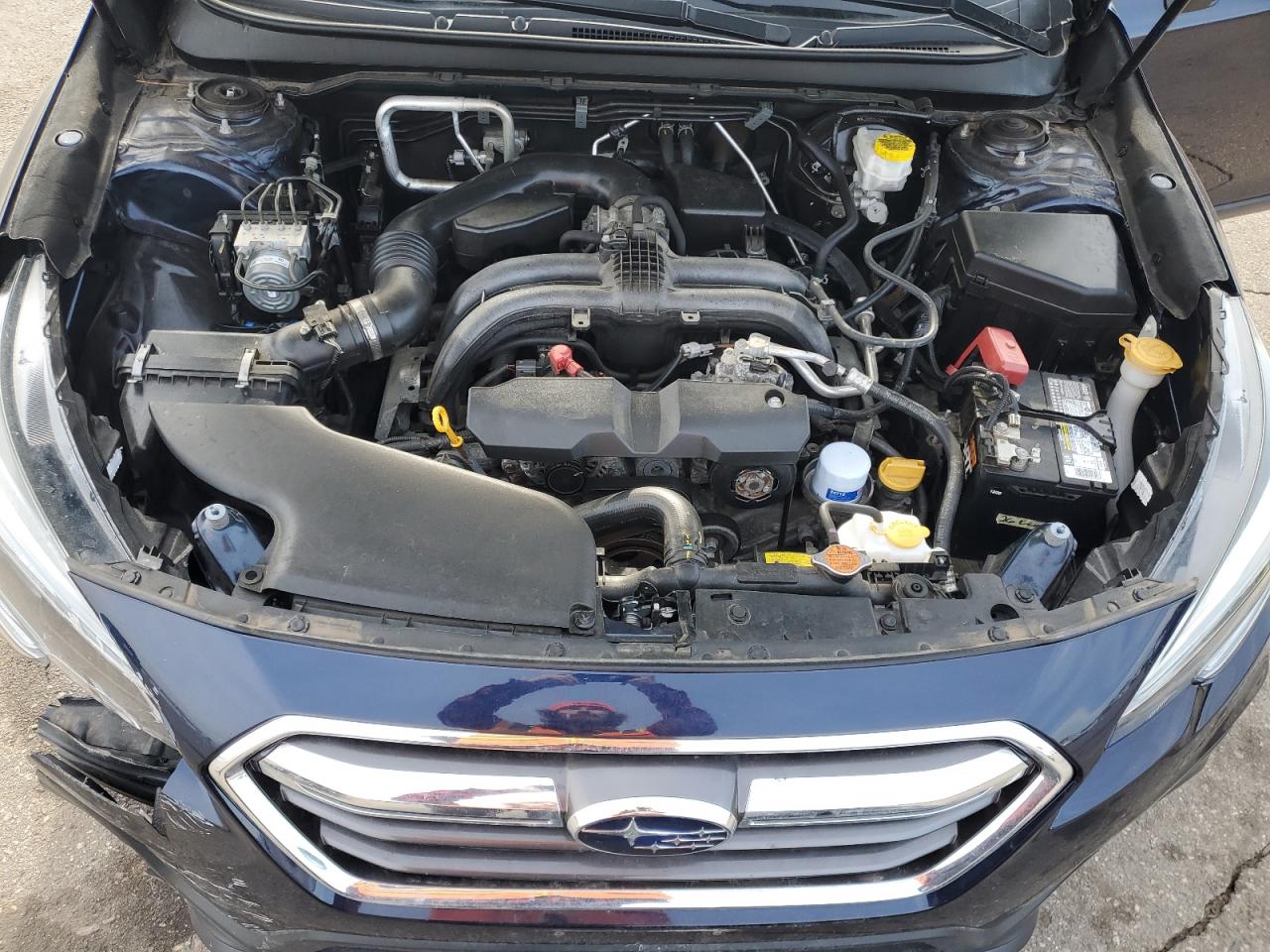 2018 Subaru Outback - Image 12