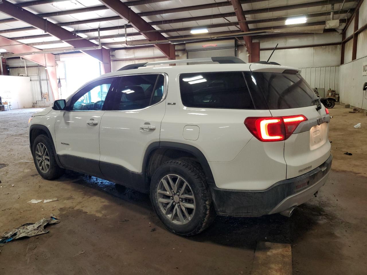 2018 GMC Acadia - Image 2