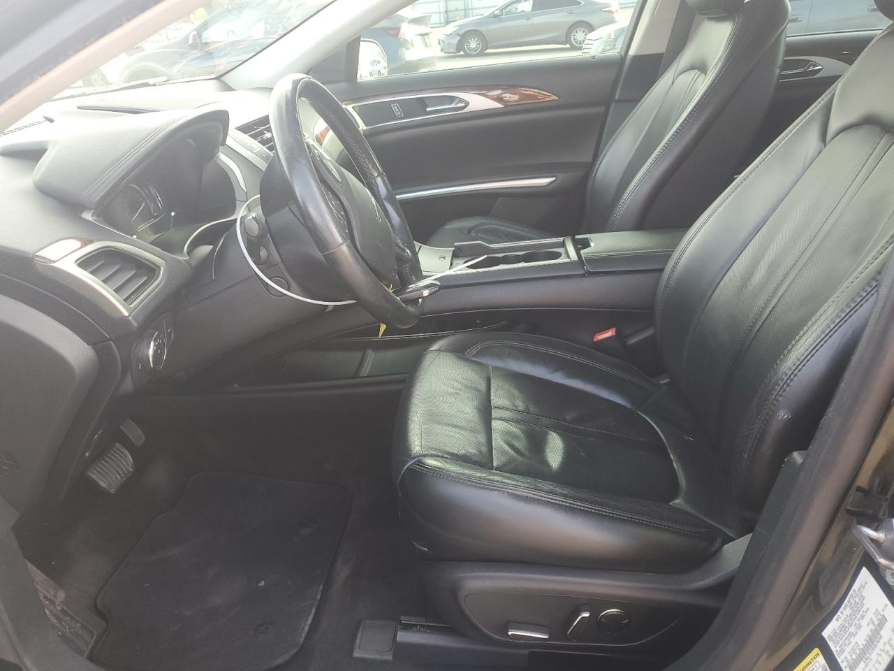 2016 Lincoln MKZ - Image 7