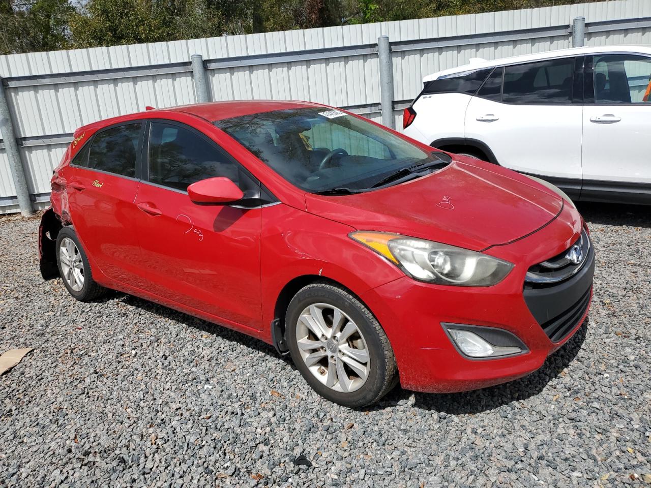 2013 Hyundai Elantra - Image 4