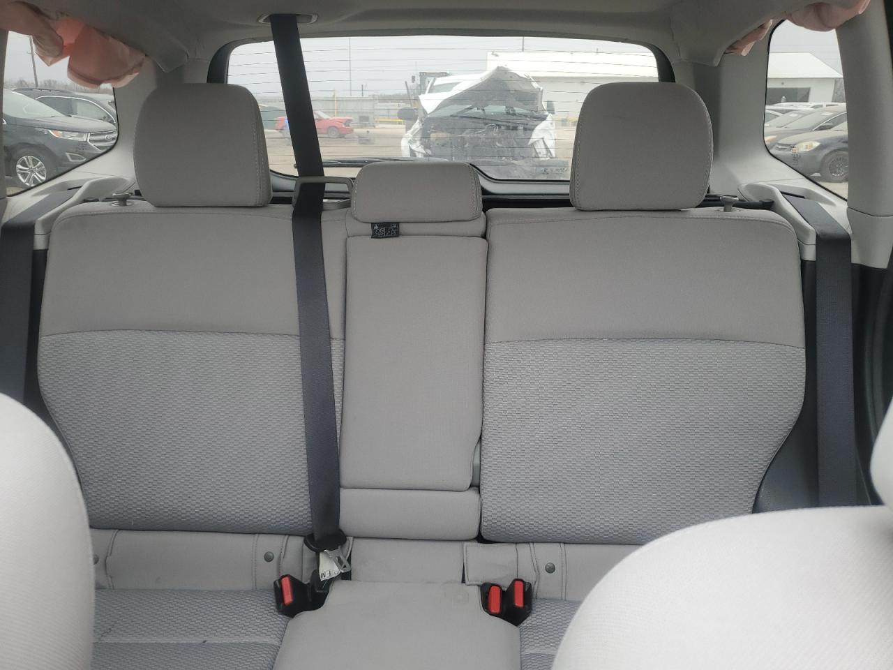 2016 Subaru Forester - Image 10
