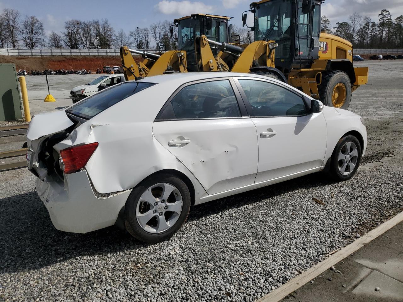 2010 Kia Forte - Image 3