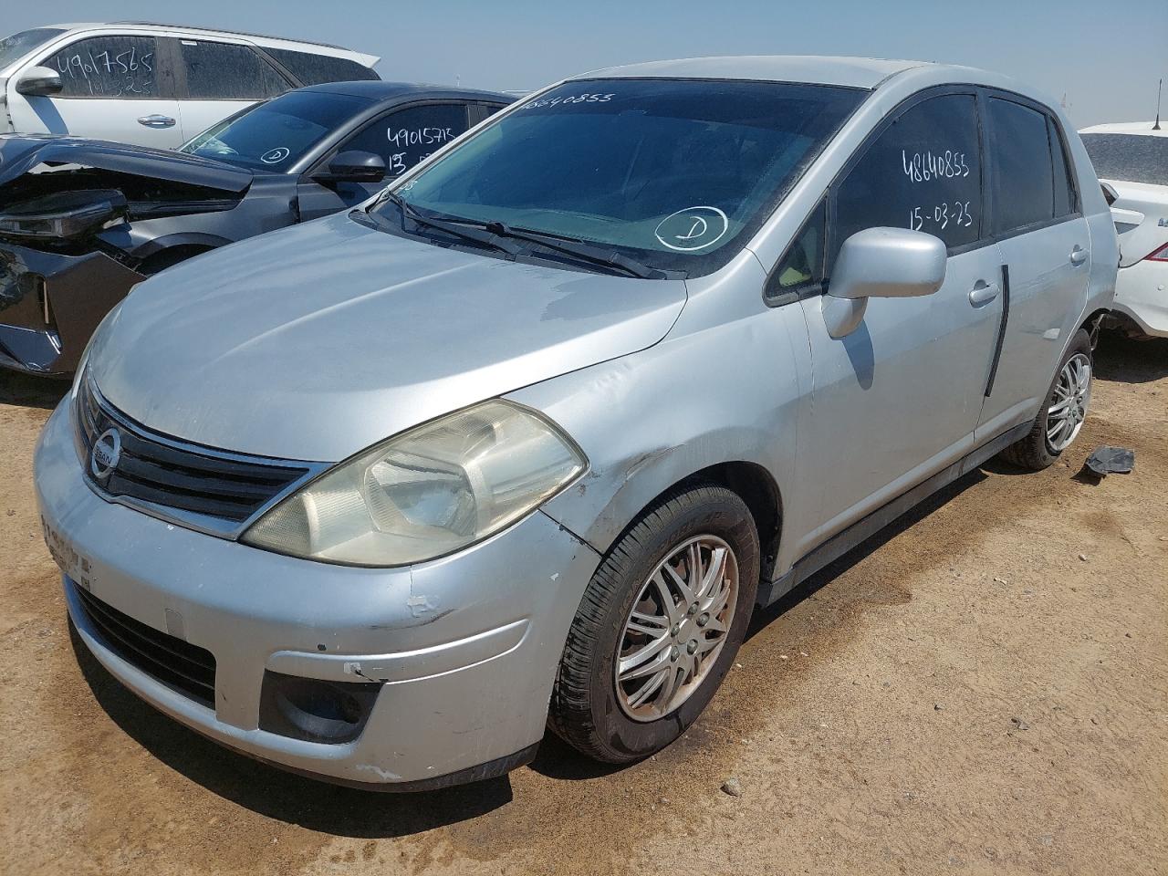 3N1BC1A64BK203710 - 2011 Nissan Tiida - #48640855