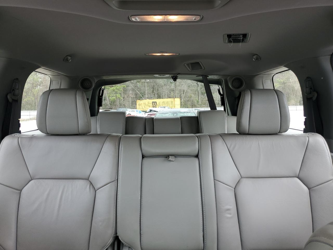 2014 Honda Pilot - Image 10