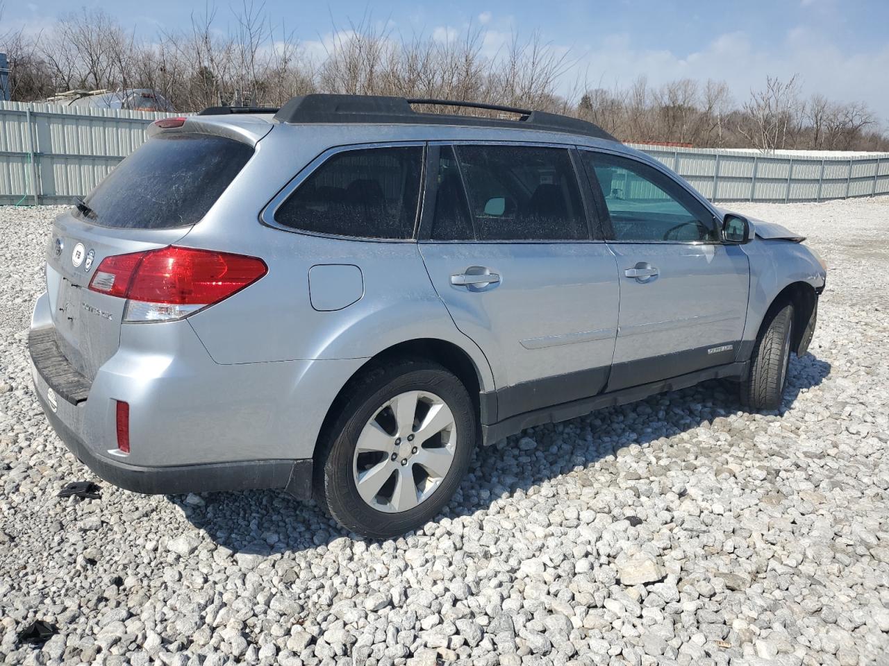 2012 Subaru Outback - Image 3