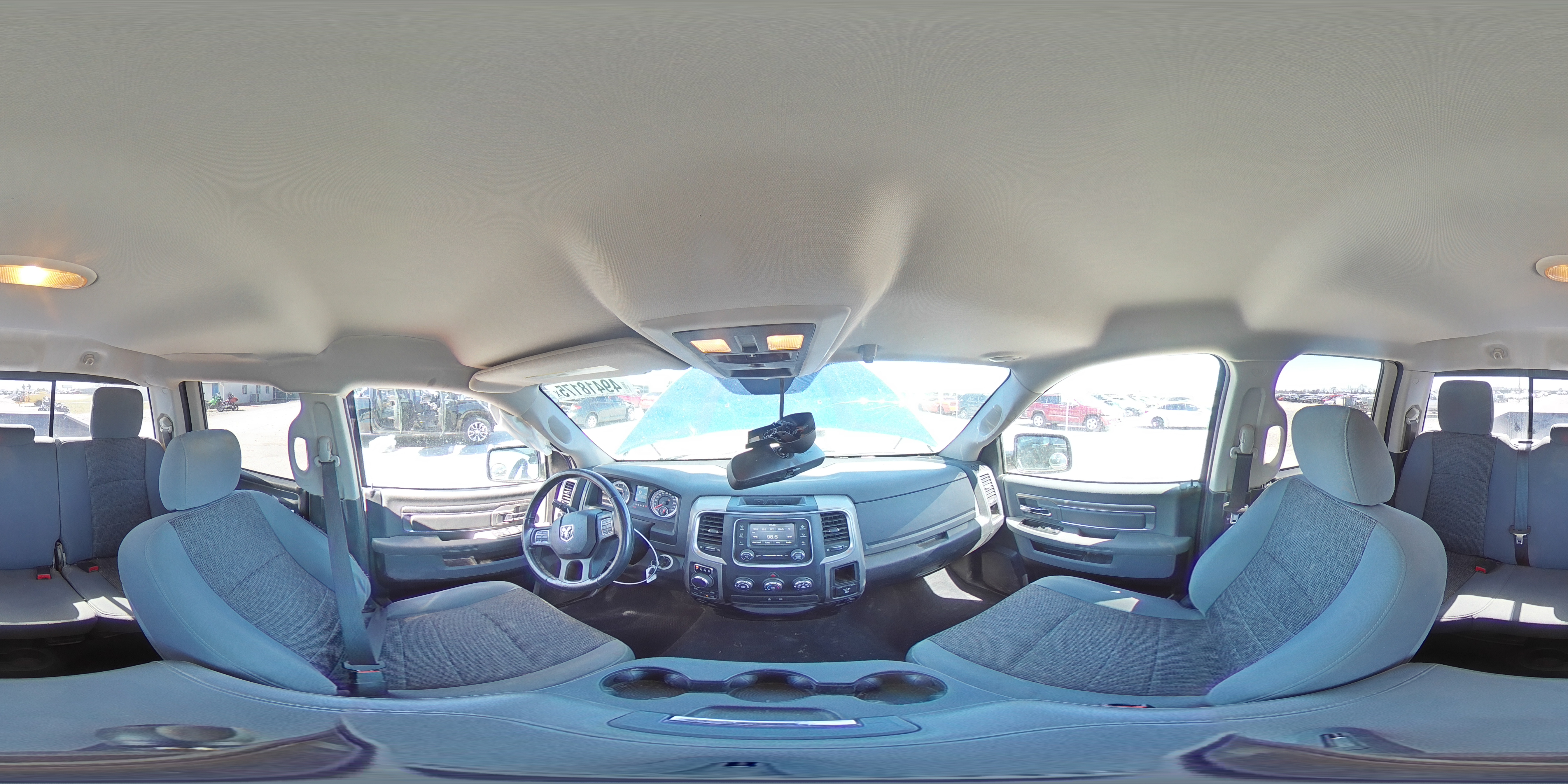 2014 RAM 1500 - Image 13