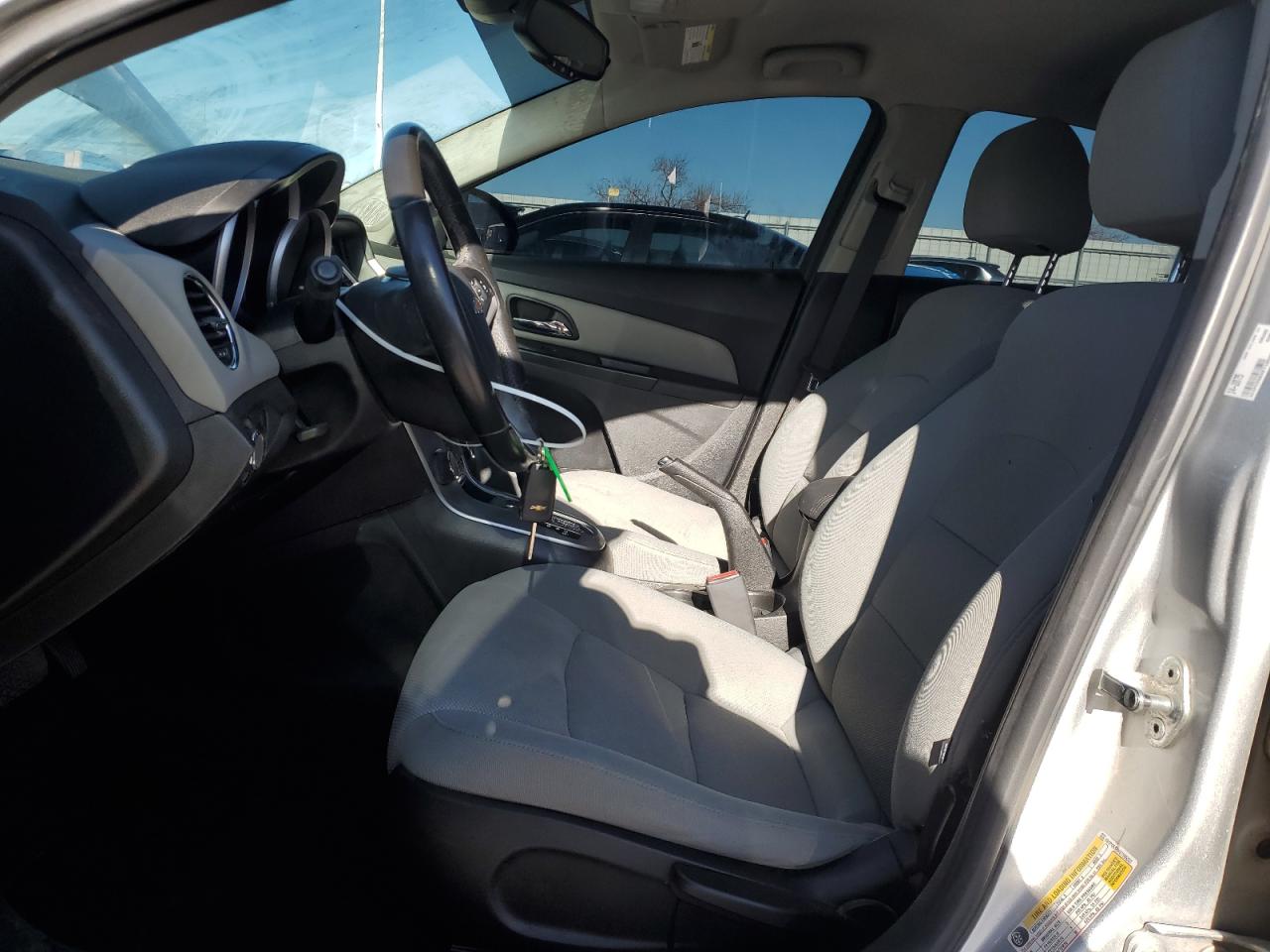 2014 Chevrolet Cruze - Image 7