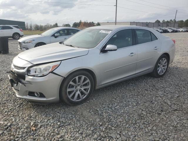  CHEVROLET MALIBU 2015 Серебристый