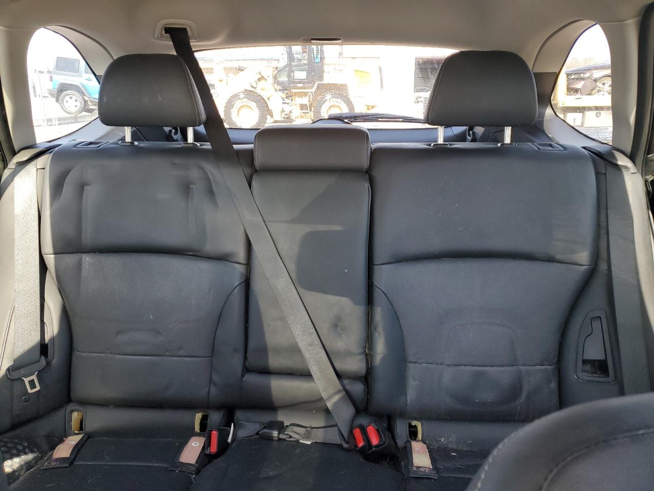 2016 Subaru Outback - Image 10