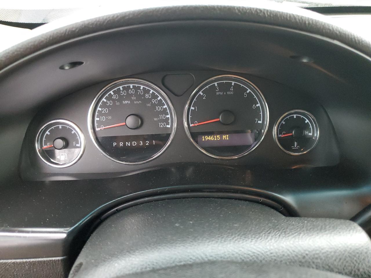 2005 Chevrolet Uplander Ls VIN: 1GNDV23L25D172607 Lot: 51184295