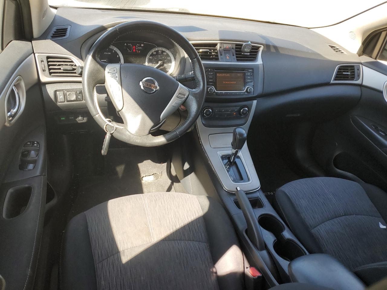 2015 Nissan Sentra - Image 8