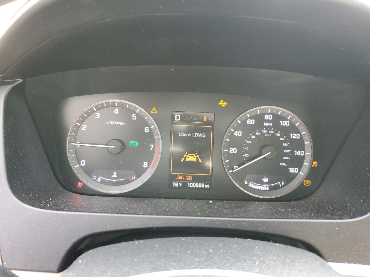 2016 Hyundai Sonata - Image 9