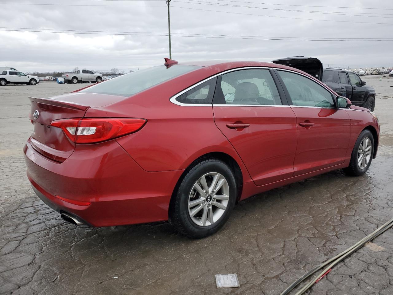 2016 Hyundai Sonata - Image 3