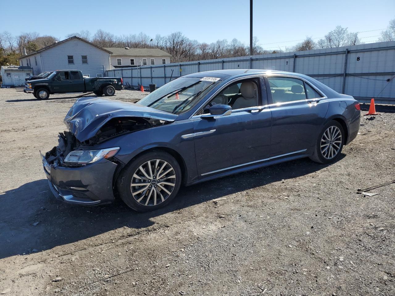 2017 Lincoln Continental - Image 1