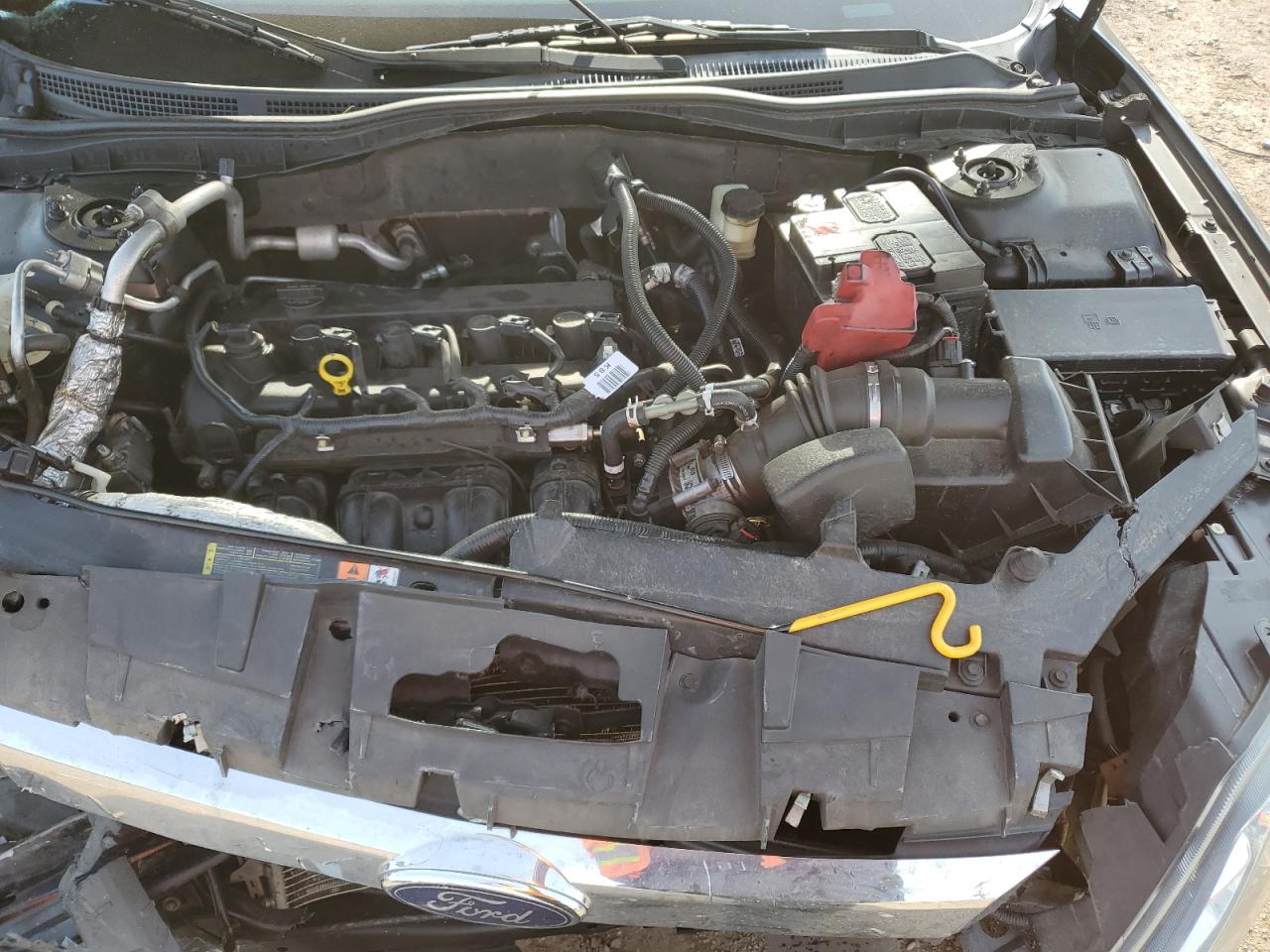 2010 Ford Fusion - Image 12