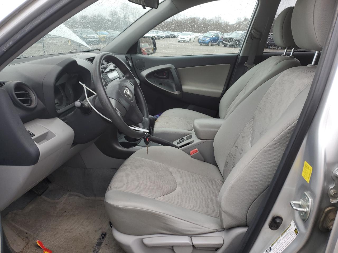 2011 Toyota RAV 4 - Image 7