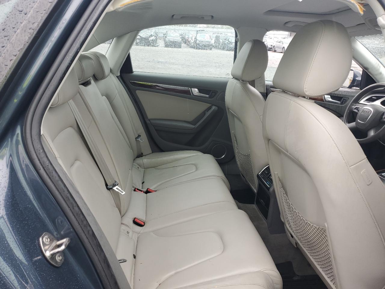 2010 Audi A4 - Image 10