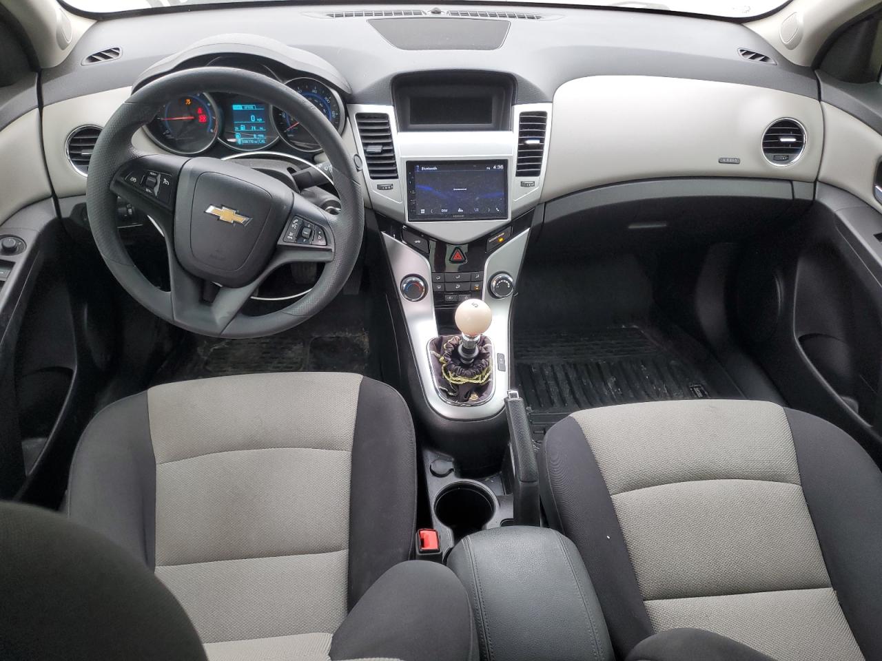 2015 Chevrolet Cruze - Image 8
